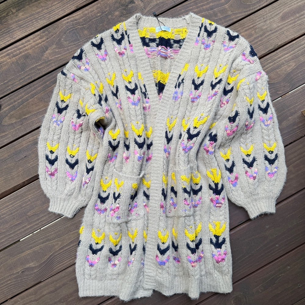 Janice Apparel - Long Knitted Cardigan